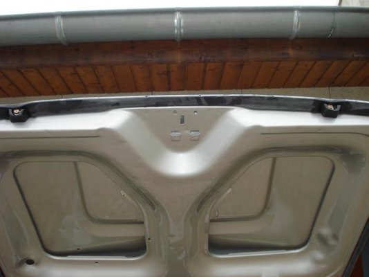 898 Taquets hayon posés.jpg