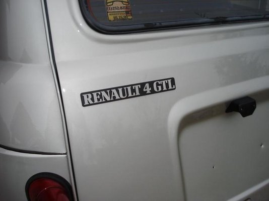 905 Monogramme reposé.jpg