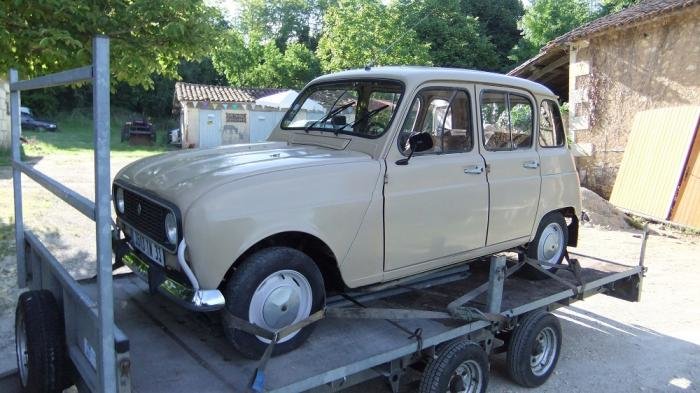 Renault 4 2013 002.jpg