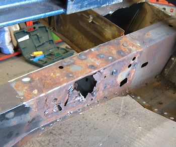 Rust in the rear suspension mounting