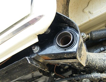 Protected outer suspension mount