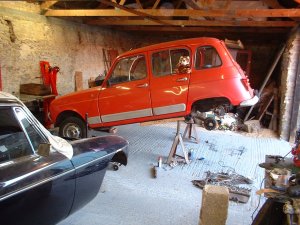 Renault 4 on axle stands
