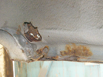 The rear of the outer arch was also rusty