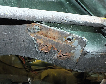 Rust in anti-roll bar mounting