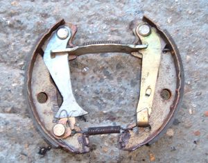 Bendix brake shoes